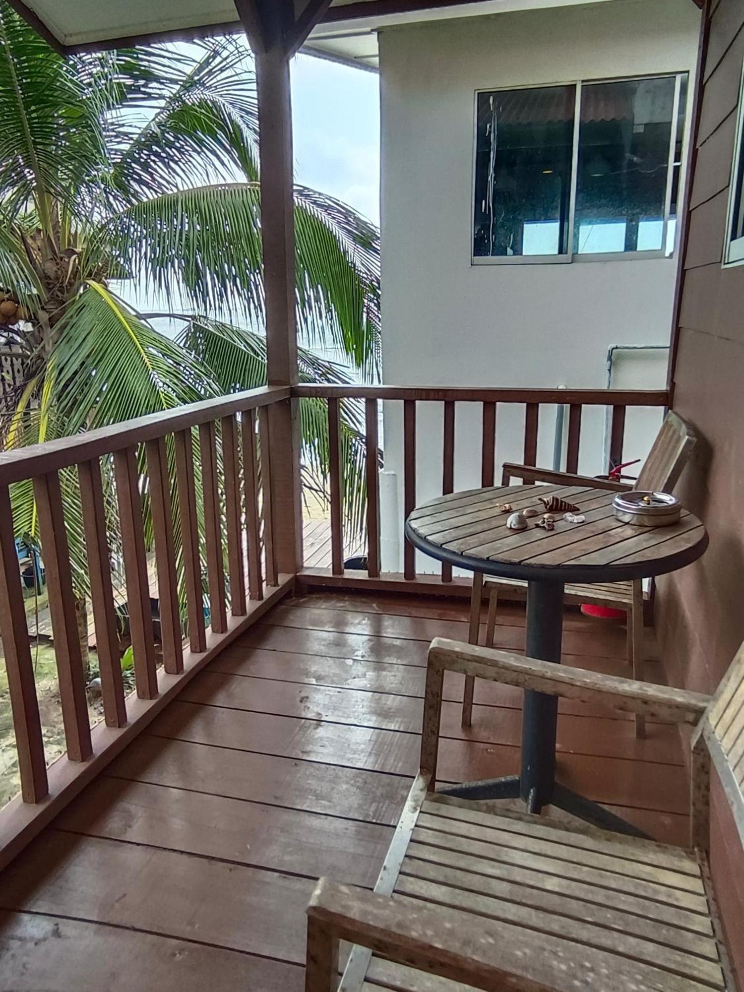 Tiongman Scubadive & Lodge Kampong Juara Экстерьер фото