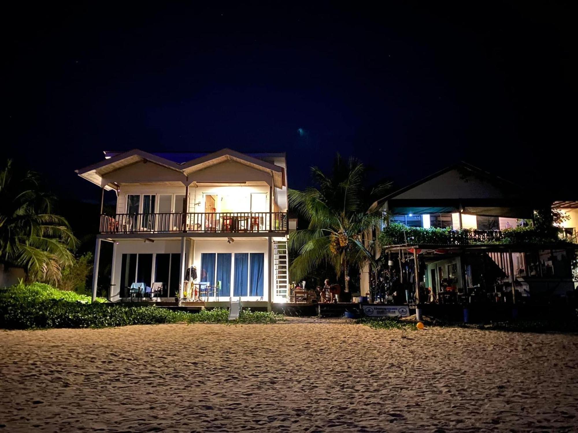 Tiongman Scubadive & Lodge Kampong Juara Экстерьер фото